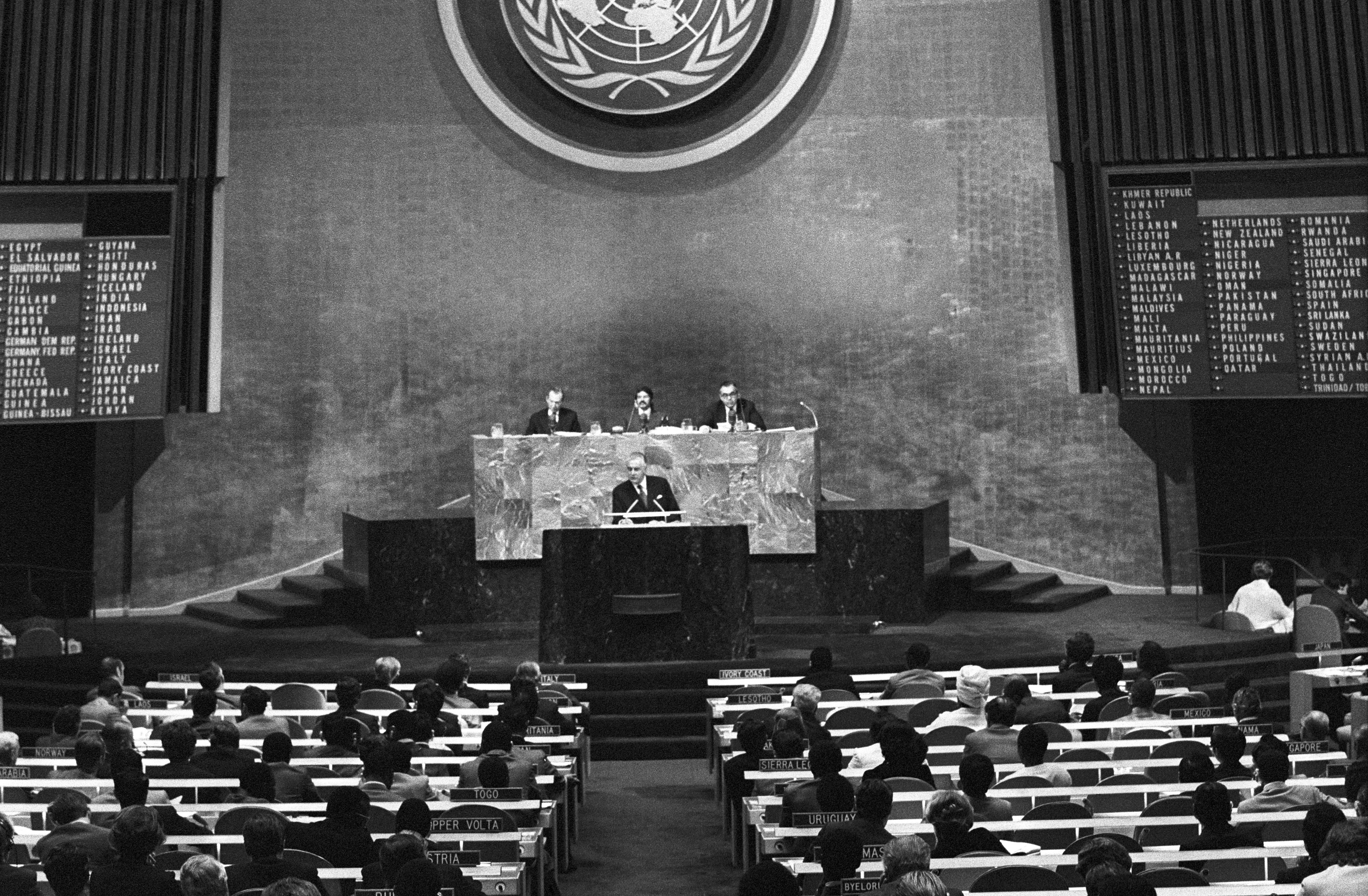 UN-General Assembly during 29th Session. photo-num-24640