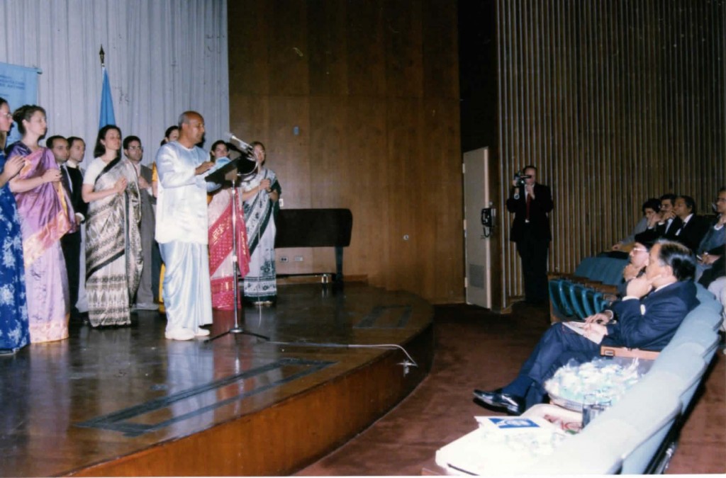 1986-11-nov-04-pres-unga-Humayun-rasheed-choudhury-photos_Page_12