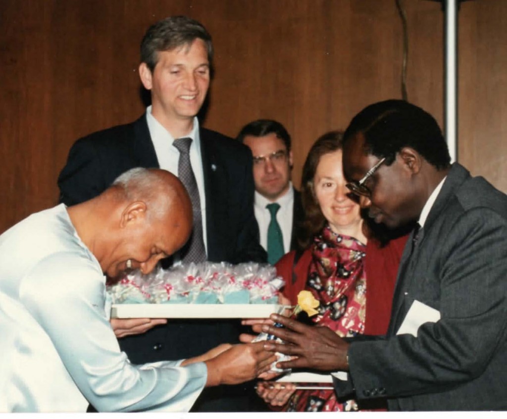 1990-12-dec-06-music-peace-ckg-delegates-sudan-cote-d-ivoire-romania_Page_1