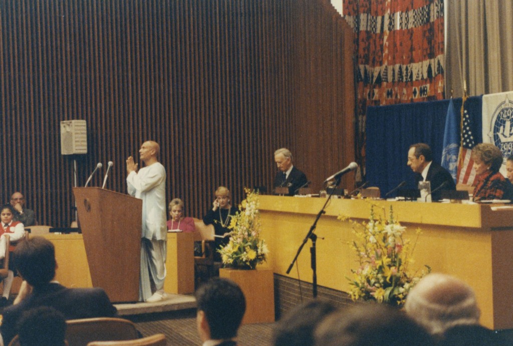 1992-01-jan-29-interfaith-columbus-quin--gov-cuomo-img232-ckg-med-up