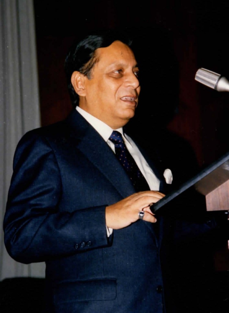 1986-11-nov-04-pres-unga-Humayun-rasheed-choudhury-photos_Page_02